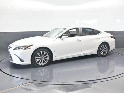 Lexus ES 350 #10,000,000